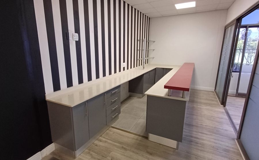 To Let commercial Property for Rent in Devon Park Western Cape